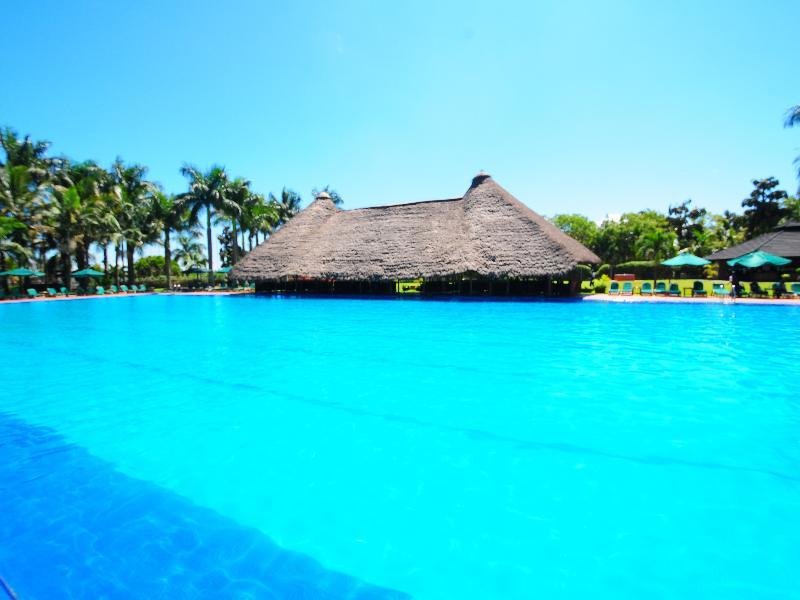 Munyonyo Commonwealth Resort Кампала Экстерьер фото