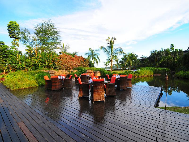 Munyonyo Commonwealth Resort Кампала Экстерьер фото