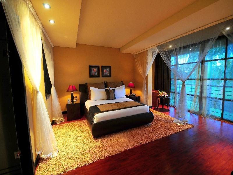 Munyonyo Commonwealth Resort Кампала Экстерьер фото