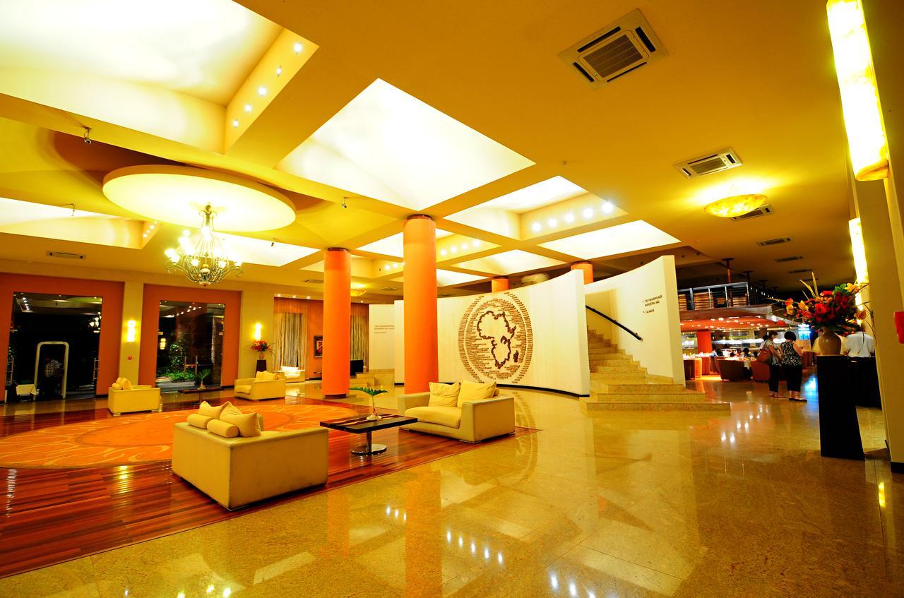 Munyonyo Commonwealth Resort Кампала Экстерьер фото
