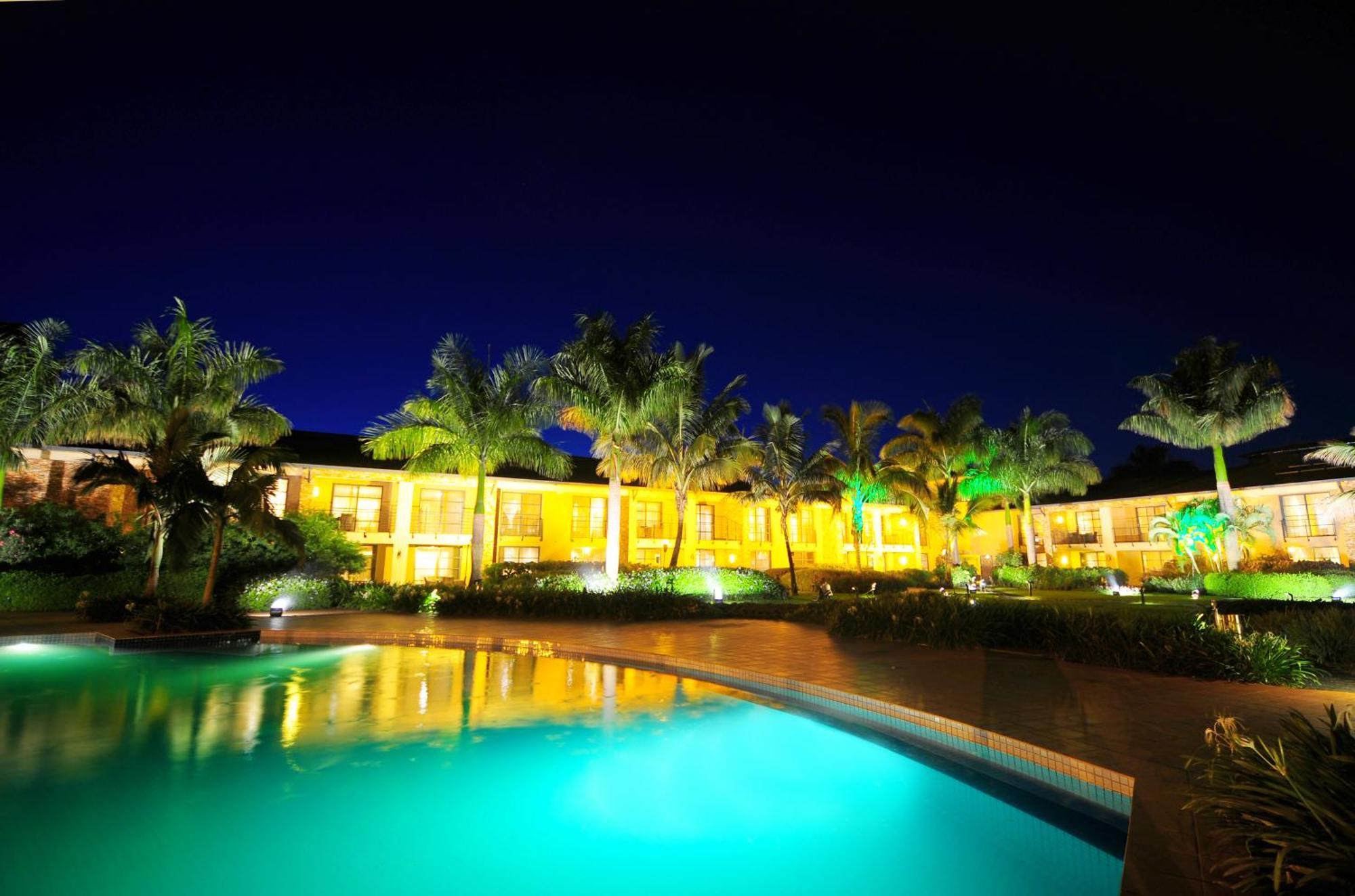 Munyonyo Commonwealth Resort Кампала Экстерьер фото