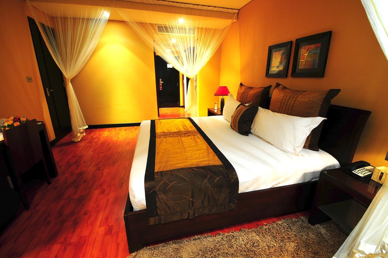 Munyonyo Commonwealth Resort Кампала Экстерьер фото
