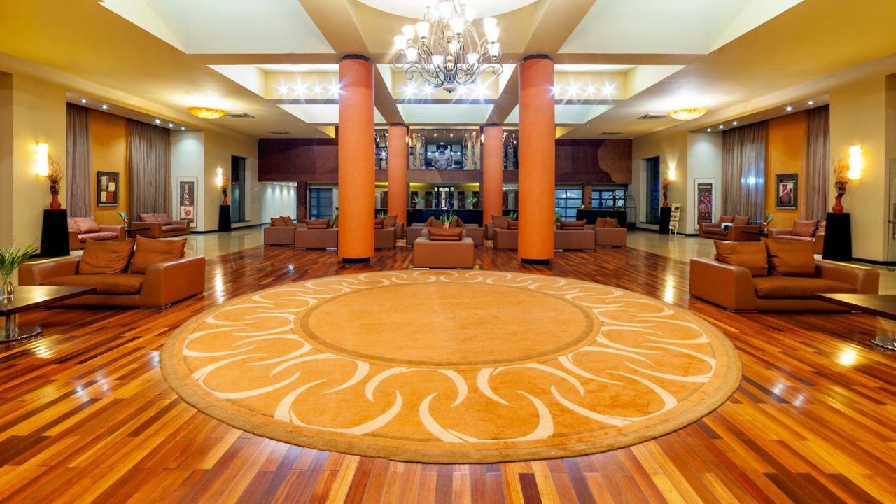 Munyonyo Commonwealth Resort Кампала Экстерьер фото